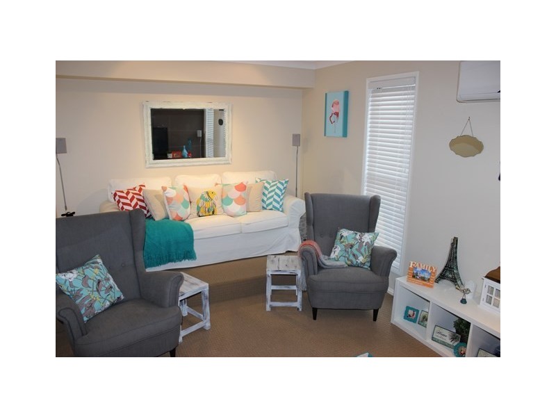 9 Waight Street, Rosewood QLD 4340