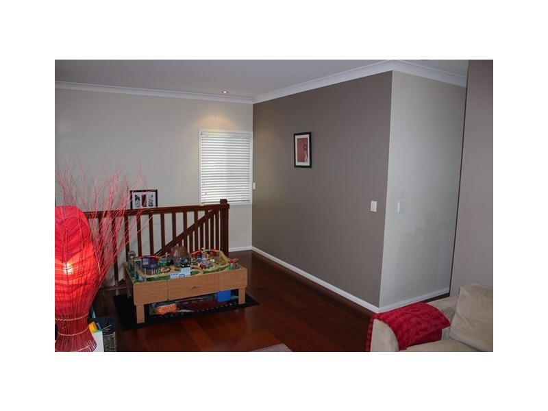 9 Waight Street, Rosewood QLD 4340