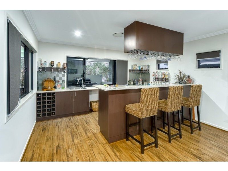 33 Ambrose Drive, Augustine Heights QLD 4300