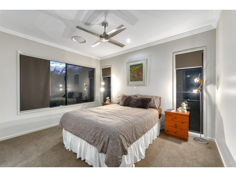 33 Ambrose Drive, Augustine Heights QLD 4300