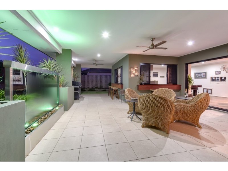 33 Ambrose Drive, Augustine Heights QLD 4300