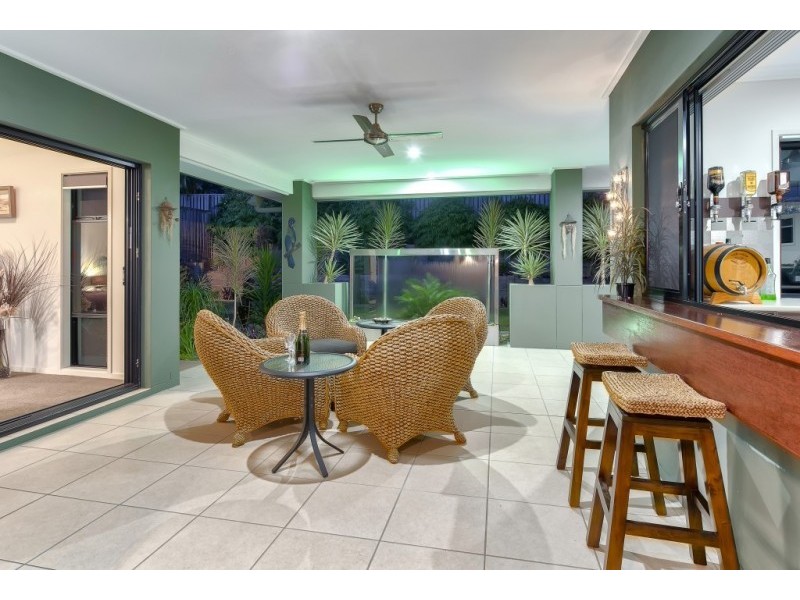 33 Ambrose Drive, Augustine Heights QLD 4300