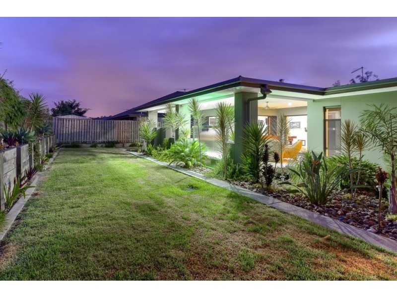 33 Ambrose Drive, Augustine Heights QLD 4300