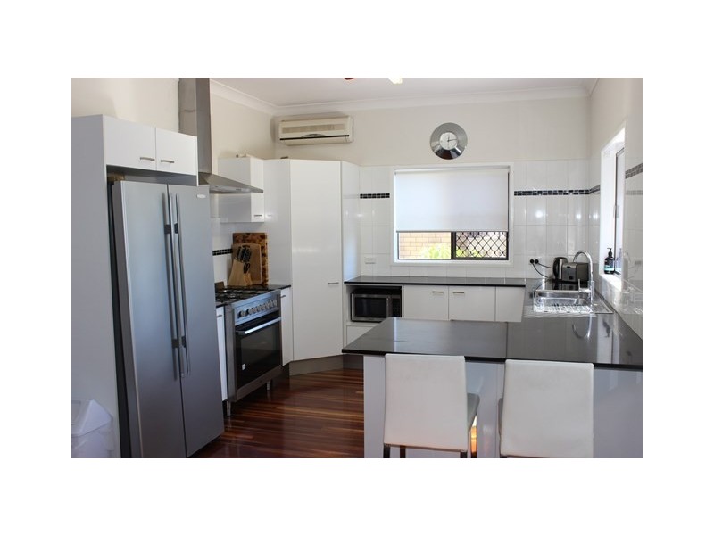 14 Cooinda Street, Eastern Heights QLD 4305