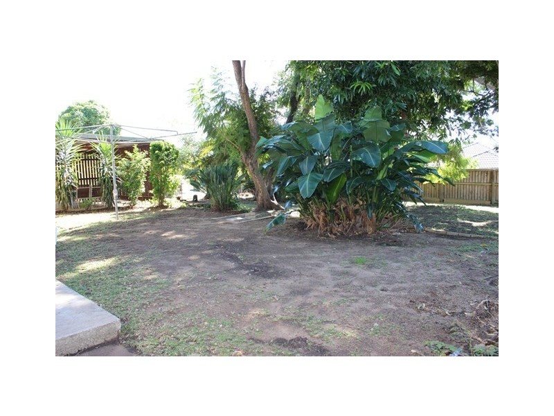 14 Cooinda Street, Eastern Heights QLD 4305