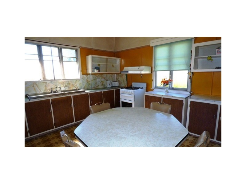 54 Lowry Street, North Ipswich QLD 4305