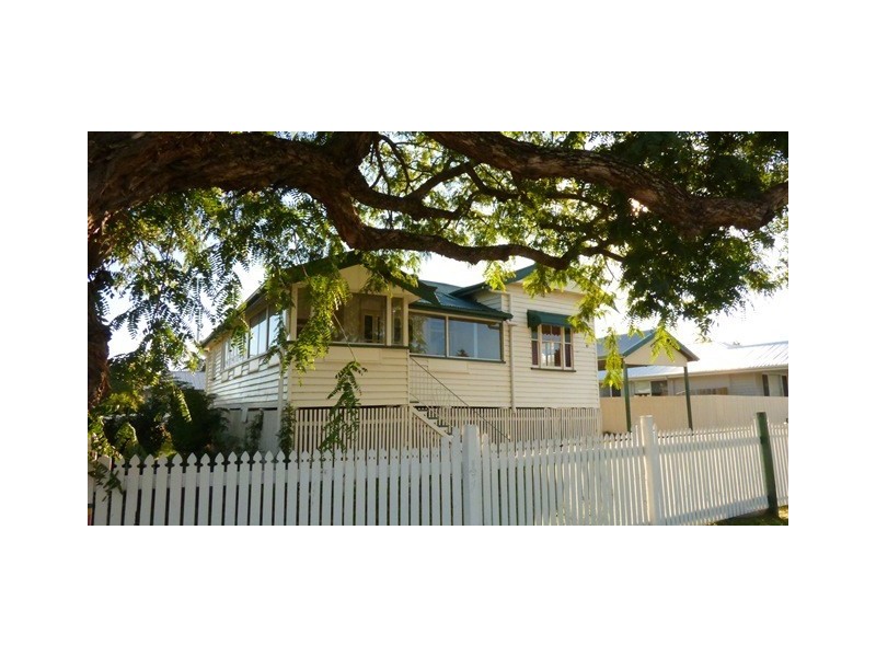 15 Chubb Street, One Mile QLD 4305