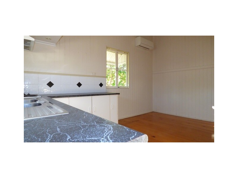 15 Chubb Street, One Mile QLD 4305