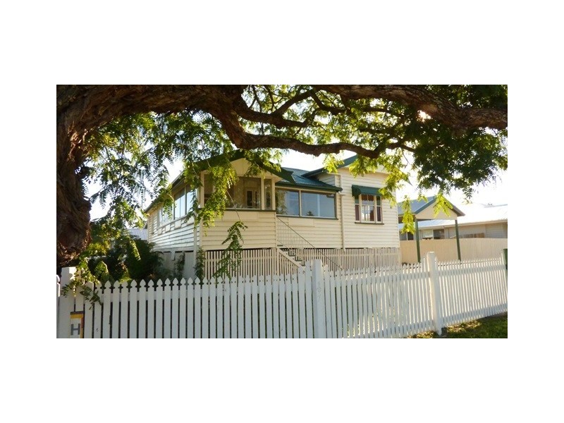 15 Chubb Street, One Mile QLD 4305