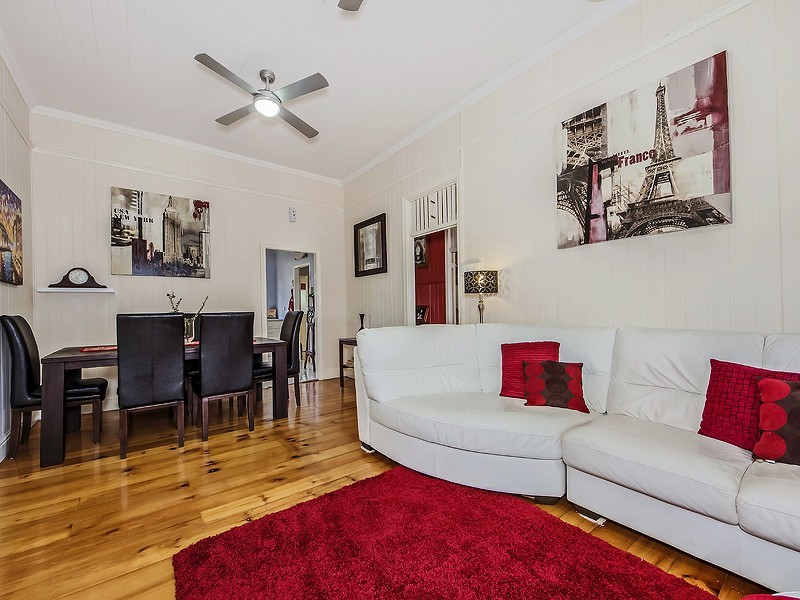 5 Stephenson Street, Sadliers Crossing QLD 4305