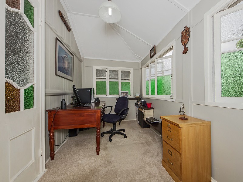 5 Stephenson Street, Sadliers Crossing QLD 4305