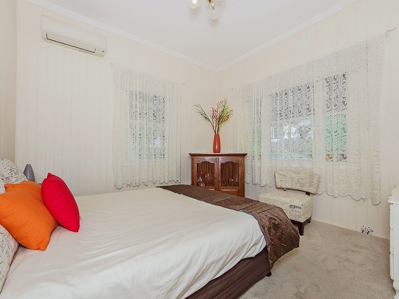 5 Stephenson Street, Sadliers Crossing QLD 4305