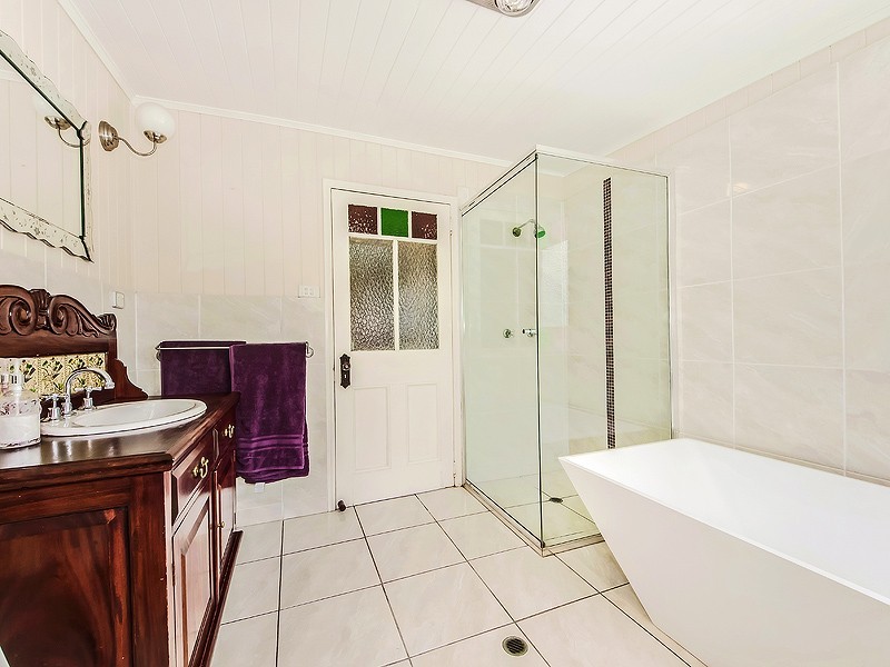 5 Stephenson Street, Sadliers Crossing QLD 4305