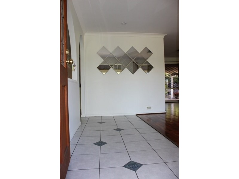 11 Kerr Court, Brassall QLD 4305