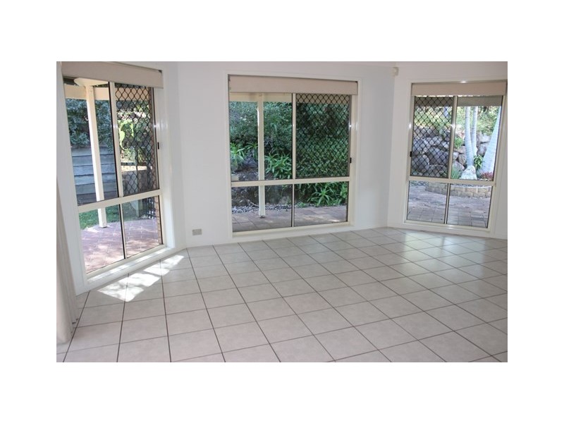 11 Kerr Court, Brassall QLD 4305