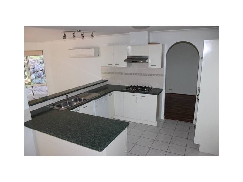 11 Kerr Court, Brassall QLD 4305