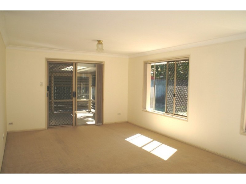 10 Palmer Crescent, Wacol QLD 4076