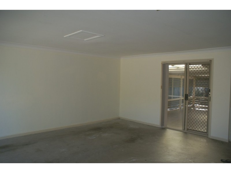 10 Palmer Crescent, Wacol QLD 4076