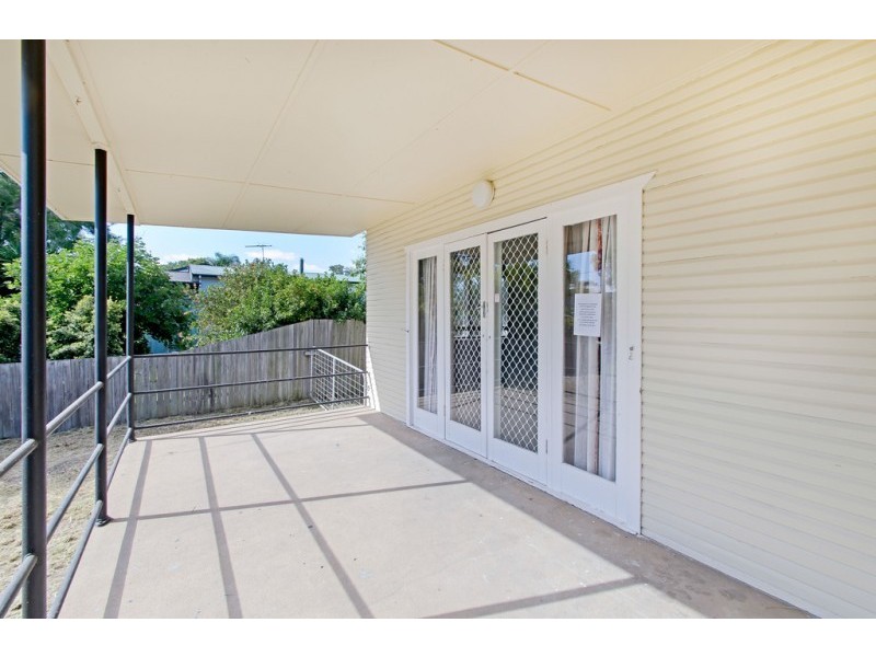 7 Selwyn Street, North Booval QLD 4304