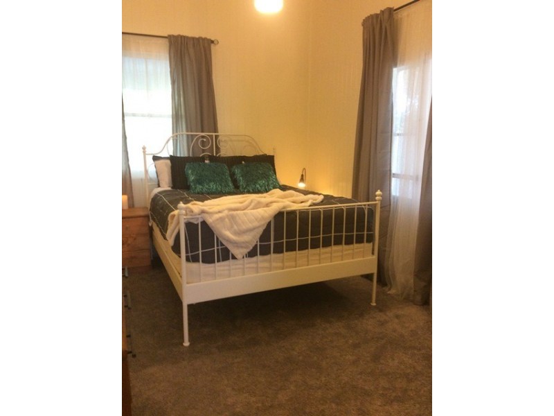 77 Blackall Street, Basin Pocket QLD 4305