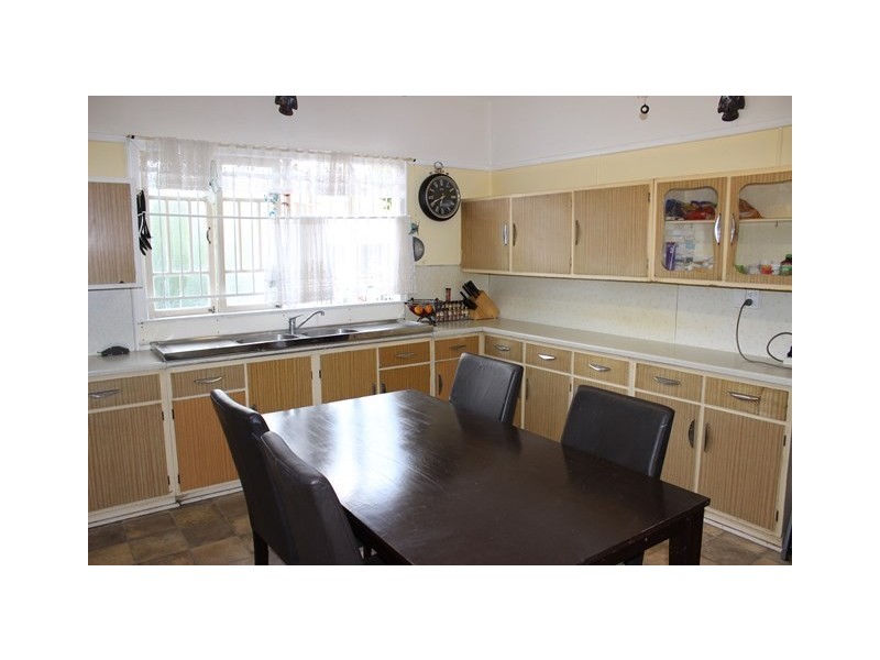 1A Elizabeth Street, Woodend QLD 4305
