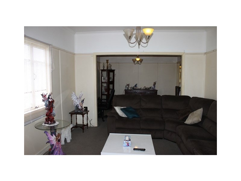 1A Elizabeth Street, Woodend QLD 4305