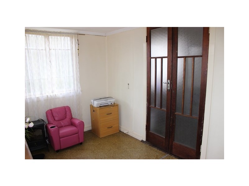 1A Elizabeth Street, Woodend QLD 4305