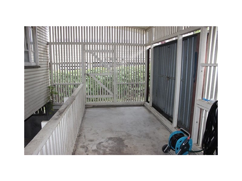 1A Elizabeth Street, Woodend QLD 4305