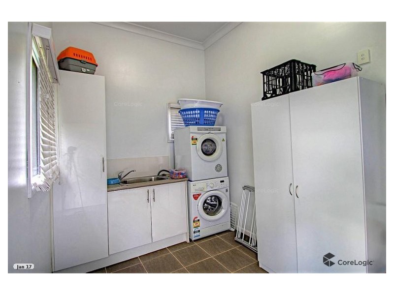 15 Hopetown Street, Tivoli QLD 4305