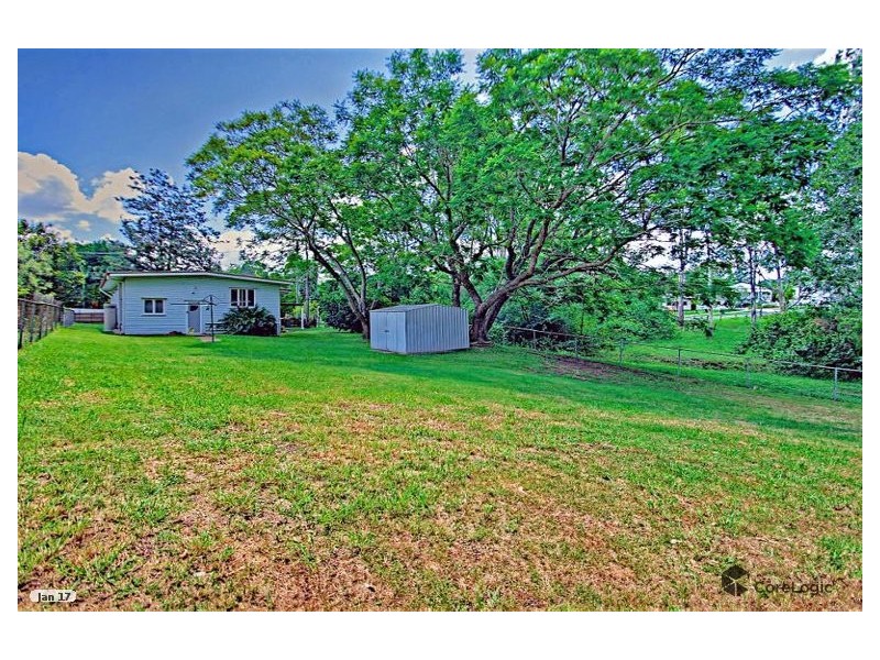 15 Hopetown Street, Tivoli QLD 4305