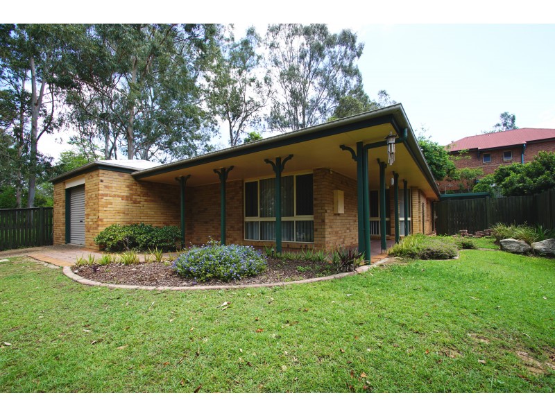 23 John Staines Crescent, North Ipswich QLD 4305