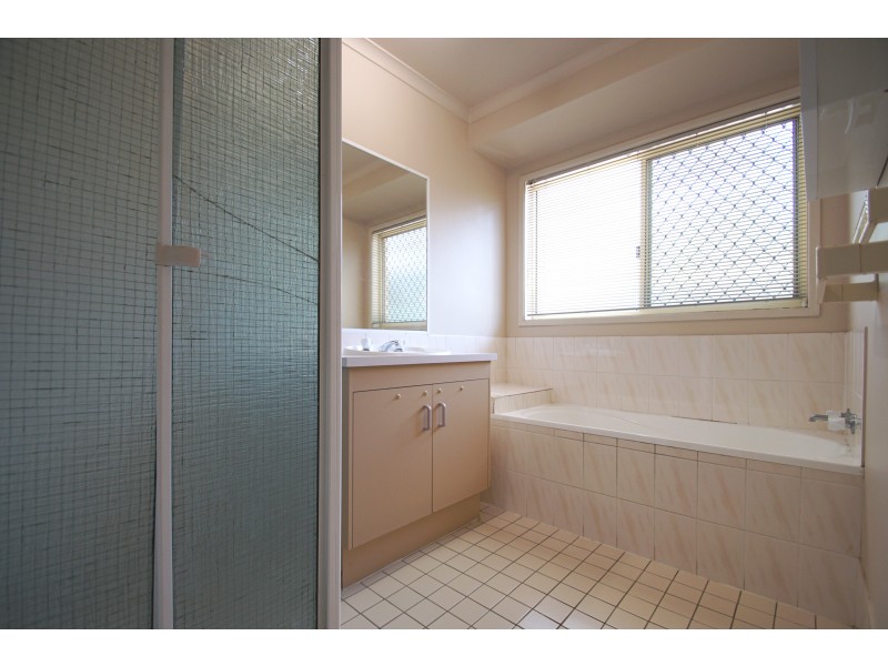 23 John Staines Crescent, North Ipswich QLD 4305
