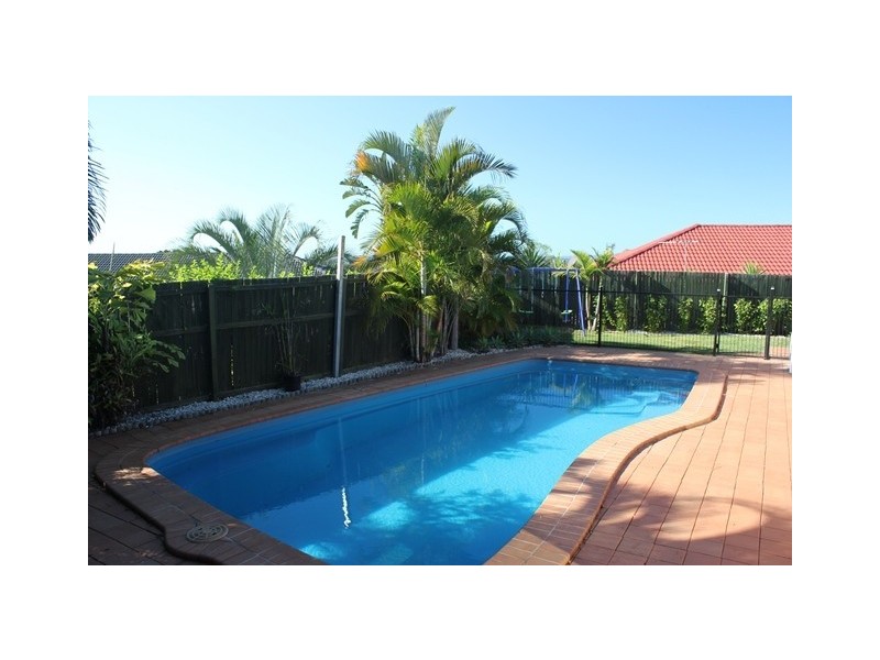 11 St Aubins Drive, Brassall QLD 4305