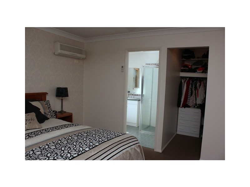 11 St Aubins Drive, Brassall QLD 4305