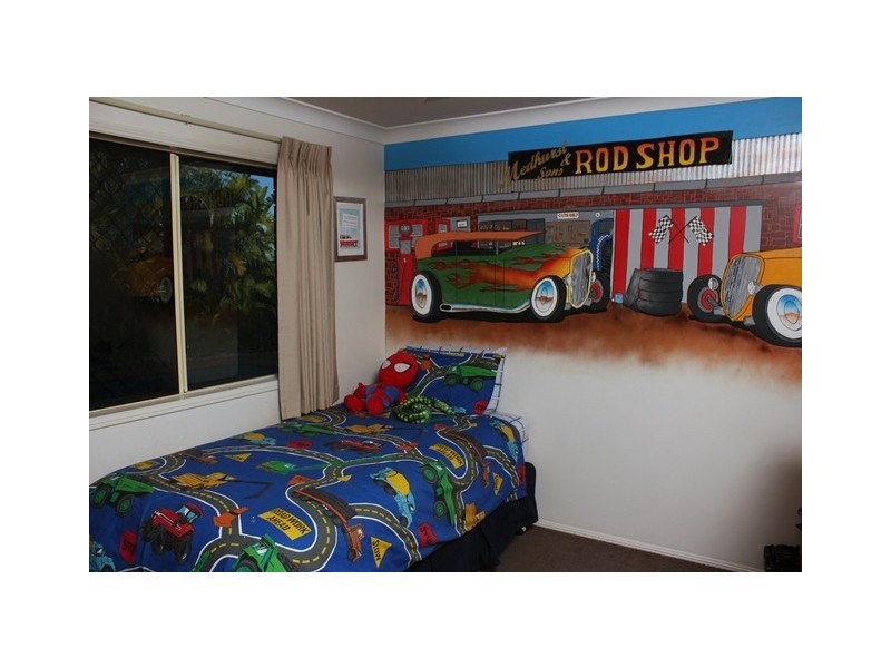 11 St Aubins Drive, Brassall QLD 4305