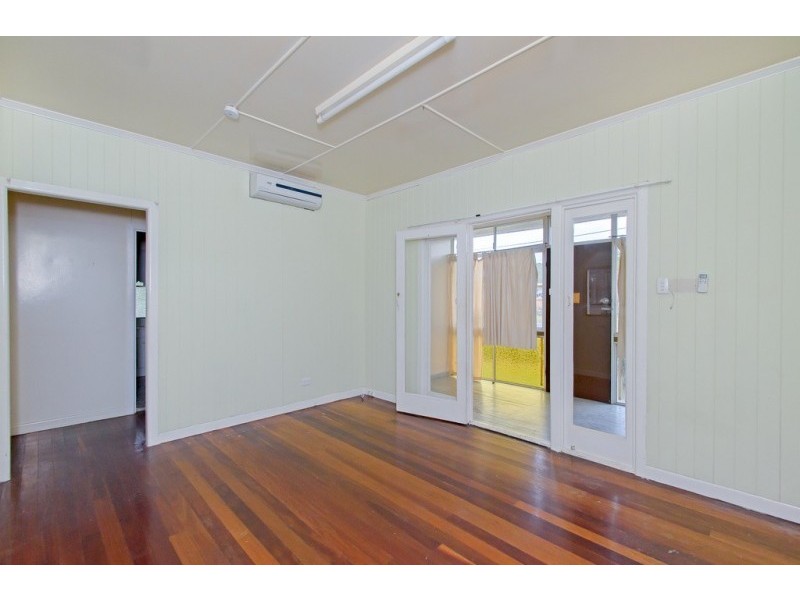 17 McGill Street, Basin Pocket QLD 4305