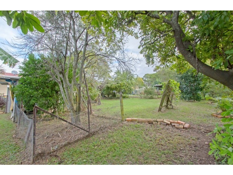17 McGill Street, Basin Pocket QLD 4305