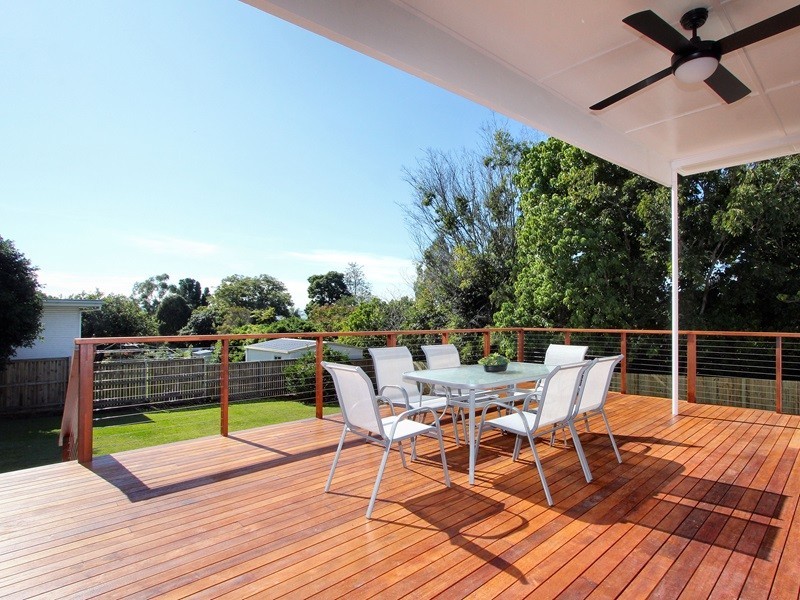 10 Blackstone Road, Newtown QLD 4305