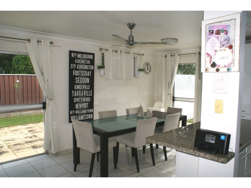 7 Whitehill Road, Newtown QLD 4305