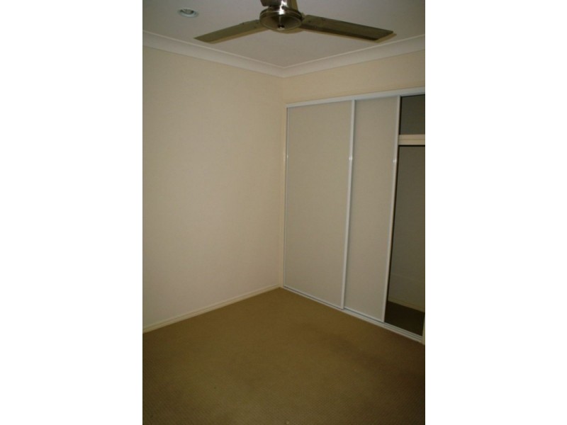 17 Barwell Street, Brassall QLD 4305