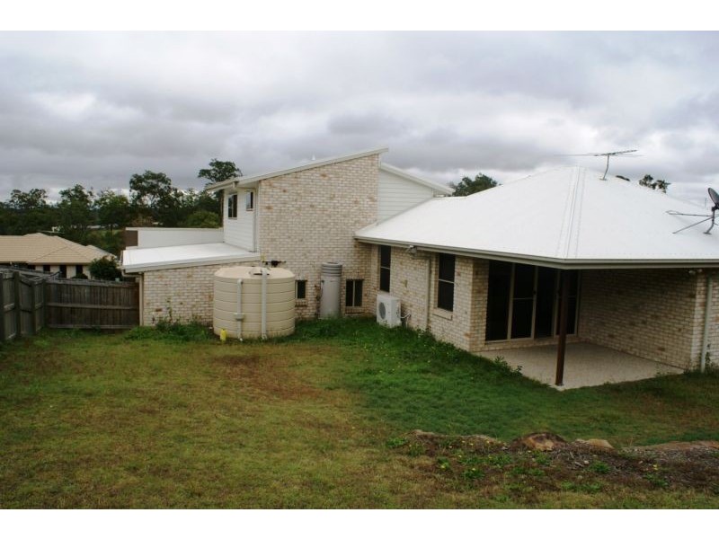 17 Barwell Street, Brassall QLD 4305