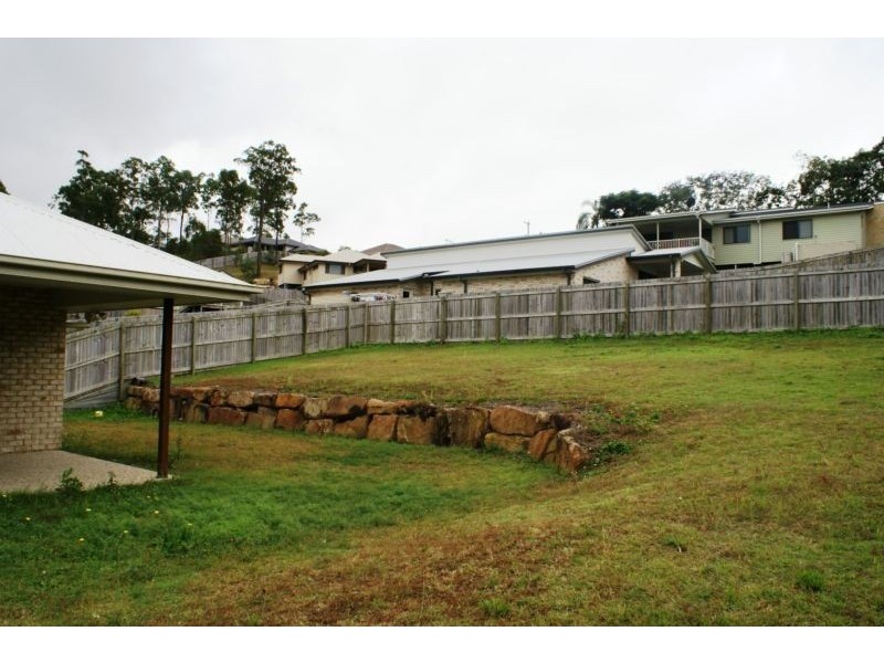 17 Barwell Street, Brassall QLD 4305