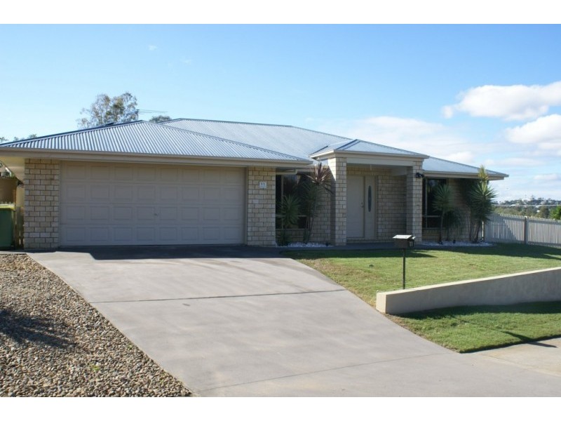 11 Burswood Close, Wulkuraka QLD 4305