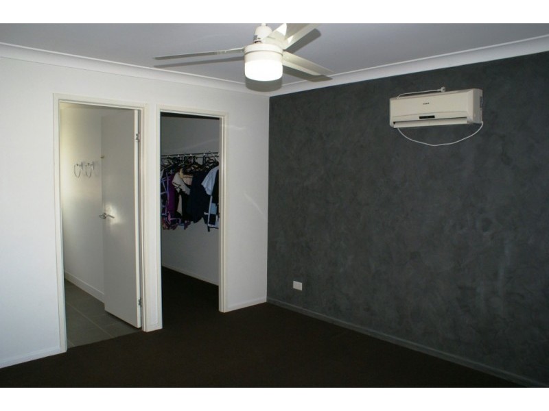 11 Burswood Close, Wulkuraka QLD 4305