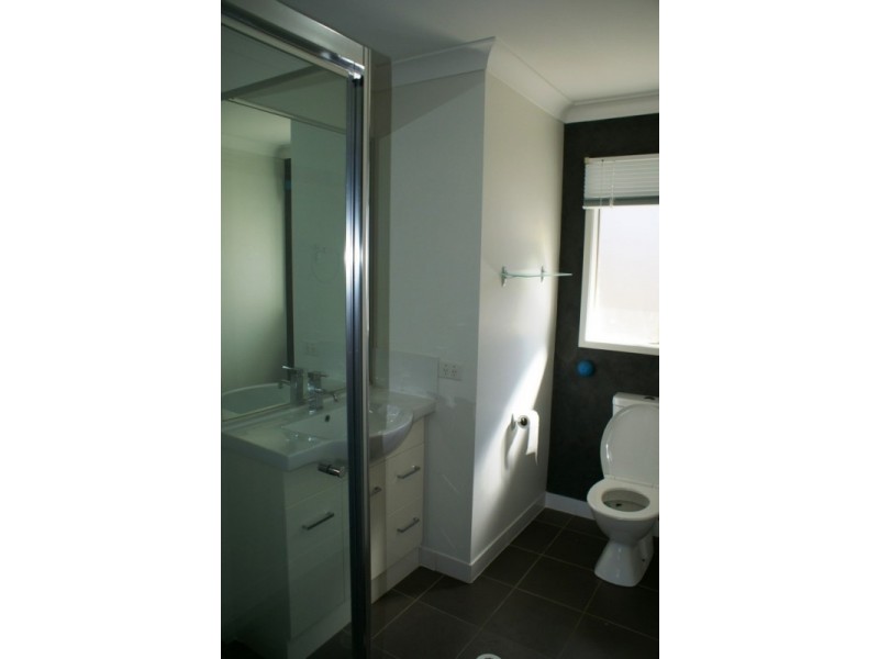 11 Burswood Close, Wulkuraka QLD 4305