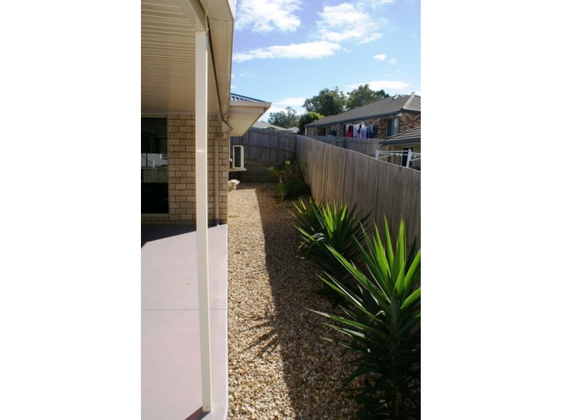 11 Burswood Close, Wulkuraka QLD 4305