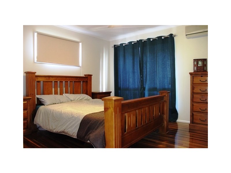 16 Victory Street, Raceview QLD 4305