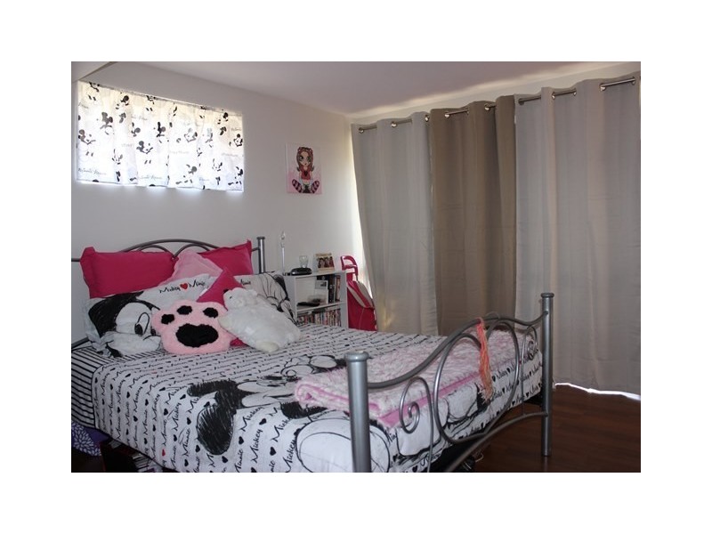 16 Victory Street, Raceview QLD 4305