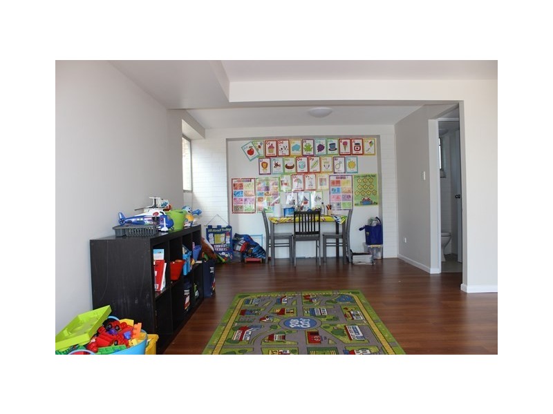 16 Victory Street, Raceview QLD 4305