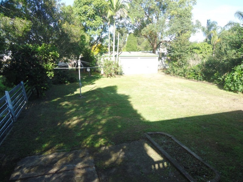 3 Lamont Street, North Booval QLD 4304